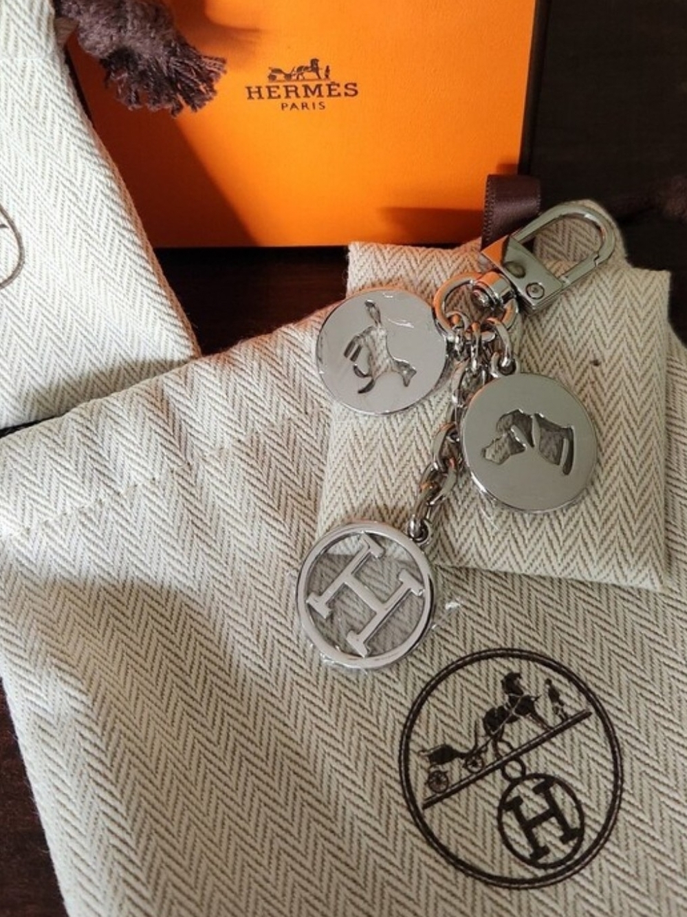 Hermes Silver Tone 'H' Logo and Charm Keychain - Silver